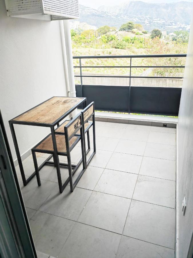 Le 5Eme As // F2 Totalement Refait A Neuf Apartment Saint-Denis Exterior photo